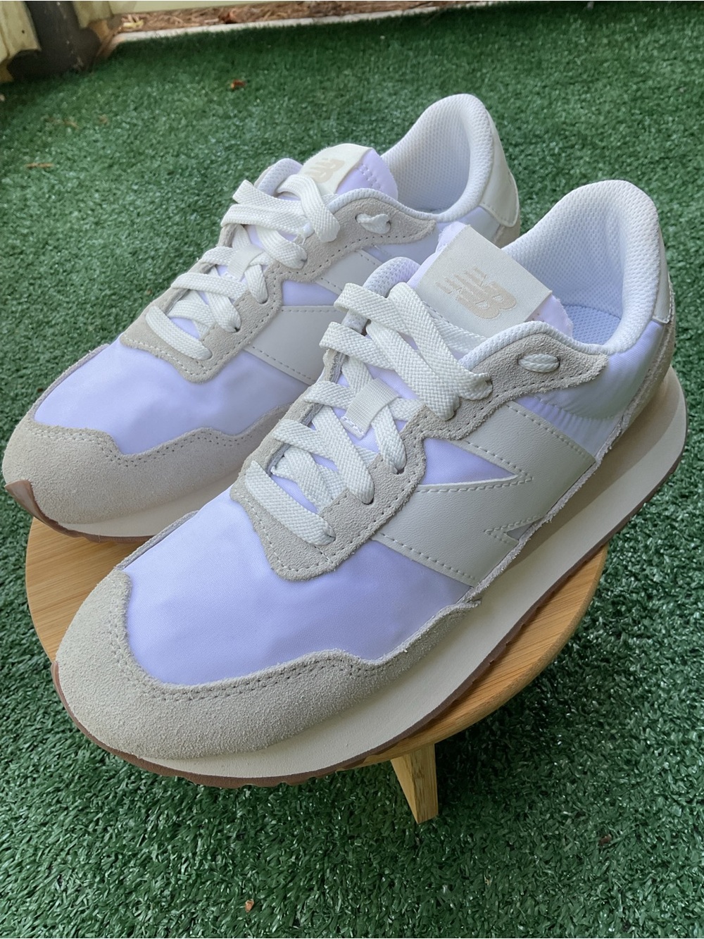 New Balance 237 Sea Salt Women’s Size 8.5 White Lifestyle Sneakers